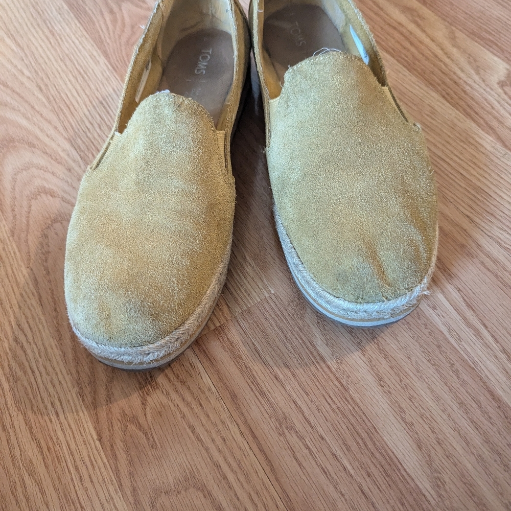 Tom's shoes 10 - Picture 2 of 5
